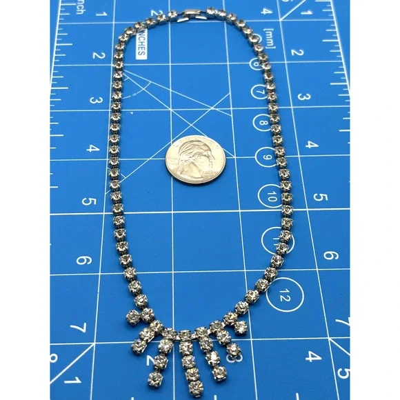 VTG Rhinestone Necklace Clear Dangle Silver Tone J1-3026 - Picture 7 of 9